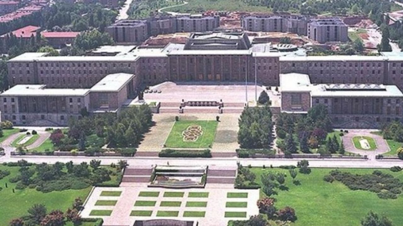 "Vatan Partili isim Cumhurbaşkanlığı'na danışman oldu" haberine Cumhurbaşkanı Danışmanı Saral'dan cevap