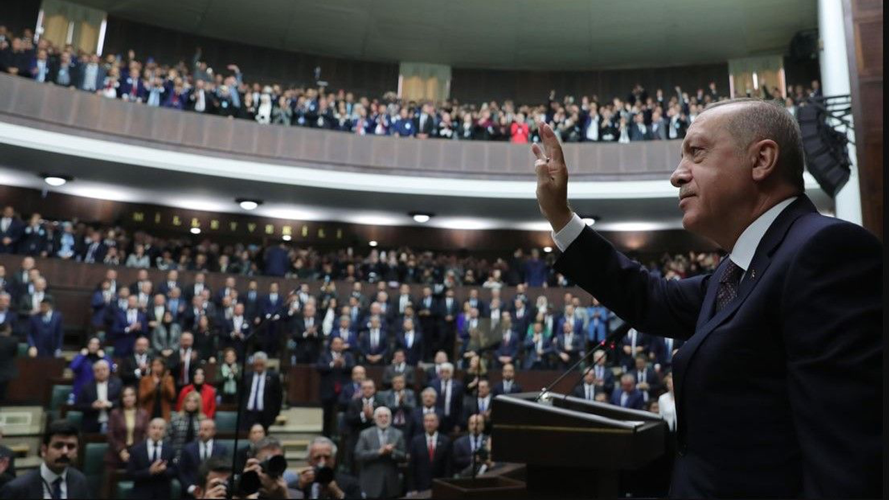 AKP'nin Kara Listesi! Tekrar Seçilemeyecekler Ortaya Çıktı