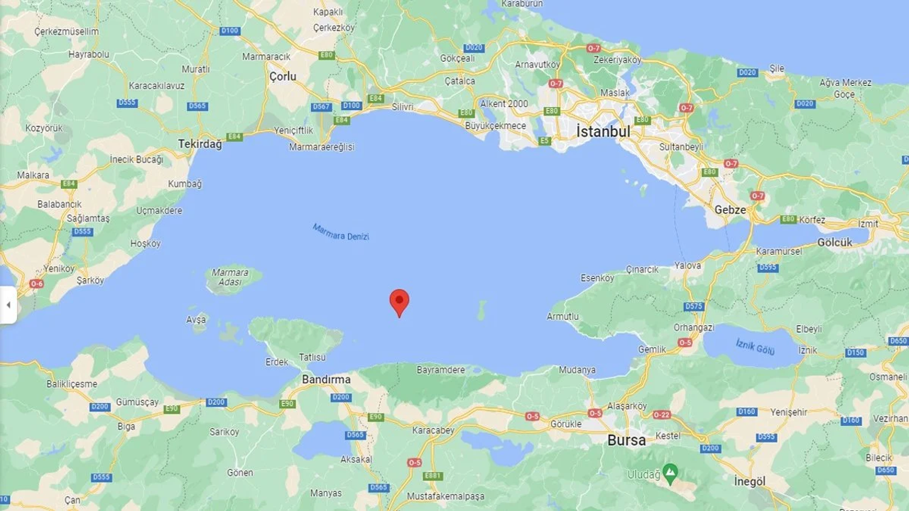 Bir Çok İlde Hissedildi:Marmara'da Korkutan Deprem
