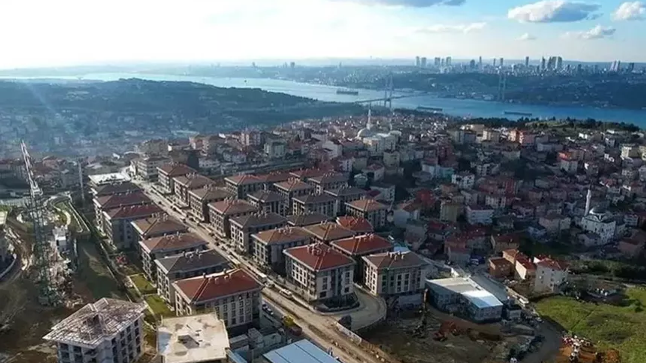 İstanbul'un Kiraları Hem Asgariyi Hem Açlık Sınırını Aştı:İstanbul'da Kiralık Evlerde Bir Yılda Yüzde 140 Artış