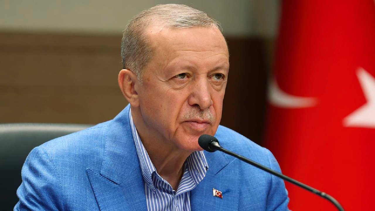 Zeyrek: Erdoğan Yeni Anayasa İçin İki Şey İstemiş;Bunlar Olsun Gerisini Muhalefetin Taleplerine Göre Yaparsınız Demiş