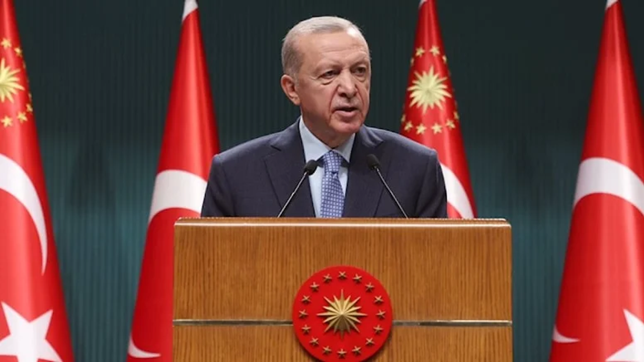 Erdoğan'dan Milyonları Üzecek Açıklama:nEmekliye Zam Yok, Bir Defalık 5 Bin Lira Verilecek