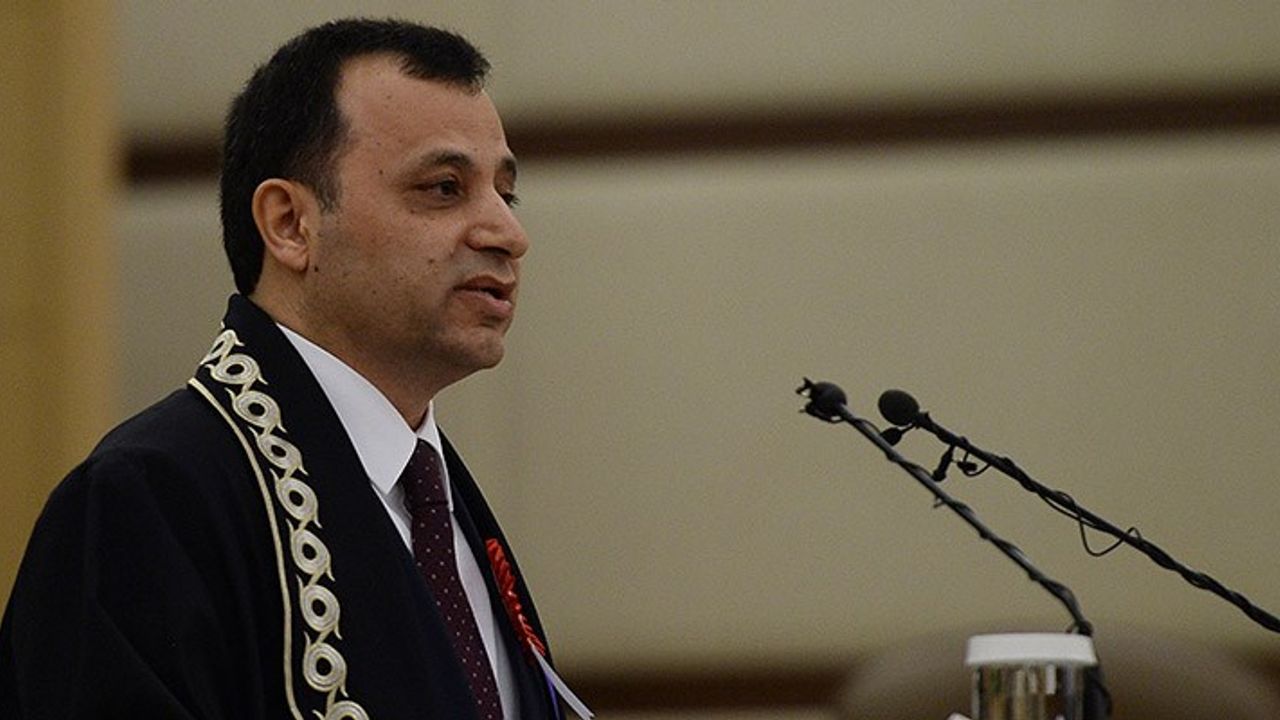 AYM Başkanı Arslan: 'Uzaktan Kumandalı Yargı da Yargıç da Olmaz'
