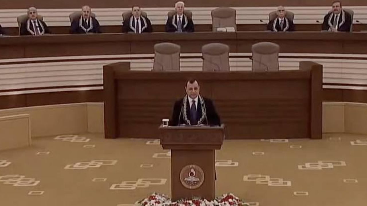 Erdoğan da Salondaydı, AYM Başkanı Zühtü Arslan: ''AYM Kararlarının Uygulanması Anayasal Zorunluluktur''