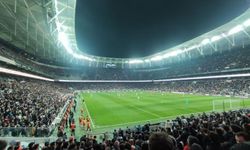 Beşiktaş-Antalyaspor Maçında 'Hükümet İstifa' Sloganları Atıldı