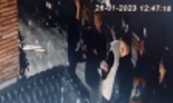AKP'li Belediye Başkanı Vatandaşı Korumasına Dövdürdü