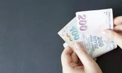 Maaşlar Enflasyon Karşısında Kuşa Döndü: Asgari Ücret 20 Bin TL mi Olacak?