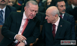 İstikameti Bahçeli Çizdi: "Bahçeli Çağrısıyla Elini Değil, Tüm Vücudunu Taşın Altına Koydu"