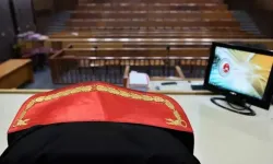 Yarı Çıplak Basıldılar: HSK Müfettişi İle Zabit Katibi Arasında Yasak Aşk Skandalı
