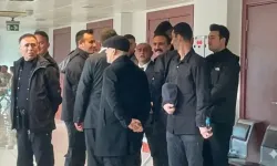 Aziz İhsan Aktaş Davasında Akılalmaz Anlar: Mahkeme Başkanı Gibi Sorguya Çekiyor