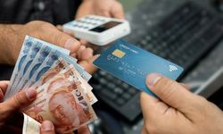 Vatandaş Karta Sığındı: Bireysel Kart Borçları Ticari Kredileri Solladı