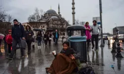 Türkiye Yoksullukta Birleşti! 26 Milyon Yardım Başvurusu Yapıldı