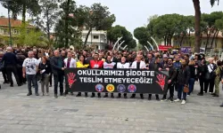 Okullara Saldırılar Ayağa Kaldırdı: Öğretmenler Sokağa Çıktı, ''Şiddete Hayır''