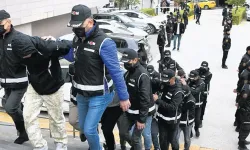 Operasyon Var, Huzur Yok! Her Gün Baskın, Her Gün Yeni Bir Çete