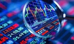 Yüksek Faiz Dönemi Uzuyor: Piyasa Analizleri Ne Söylüyor?