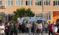 Eğitim Yuvasında Dehşet! Manisa'da Lise Önünde Silahlı Saldırı: Yaralılar Var