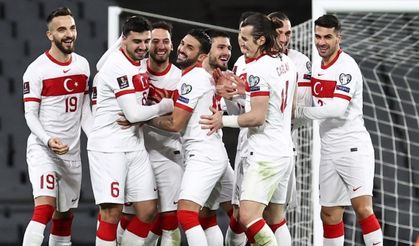 Millilerin Zafer Gecesi, Türkiye, Dünya Kupası'na Galibiyetle Başladı