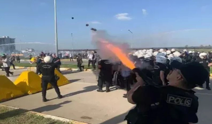 İHH'nın İncirlik Eylemine TOMA'lı Polis Müdahalesi