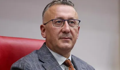 AKP'li Başkanın Uygunsuz İlişkisi Attığı Mesajlarla İfşa Oldu: 192 Sayfalık Yazışma Mahkemeye Sunuldu