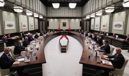 Bu da Ekonomiye Güven Anketi: Kabinede Şimşek Çaktıracak Sonuçlar