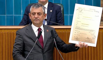 Özgür Özel Akın Gürlek'in Peşini Bırakmıyor:''Murat Gülibrahimoğlu, Akın Gürlek'e Araç Tahsis Etti''