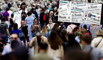 Le Monde: ''Otoriter Yöneliminden Bıkmış, Üzgün Türkler! Kendilerini Özgür ve Mutlu Hissetmiyor''