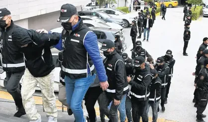 Operasyon Var, Huzur Yok! Her Gün Baskın, Her Gün Yeni Bir Çete