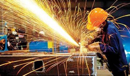 Ağustos Ayı Sanayi Üretim Verileri Açıklandı: İmalat Sanayi Geriledi, Madencilik ve Enerji Yükseldi