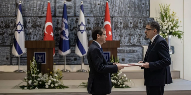 Türkiye'nin Tel Aviv Büyükelçisi Torunlar Güven Mektubunu Sundu; Cumhurbaşkanı Herzog, Erdoğan'ı İsrail'e Davet Etti