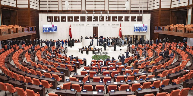 Seçilemeyen 310 Vekil, Peşin Aldıkları 149 Bin Lirayı İade Etmedi