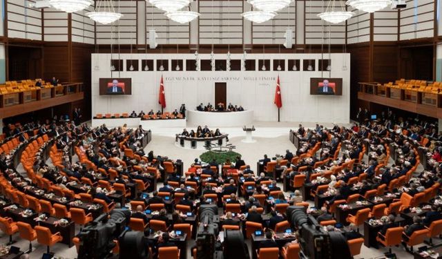 Erdoğan Toprak Duyurdu: TBMM'nin Anayasal Yetkisi Cumhurbaşkanı'na Devrediliyor, Zenginlere Vergisiz Kazanç...