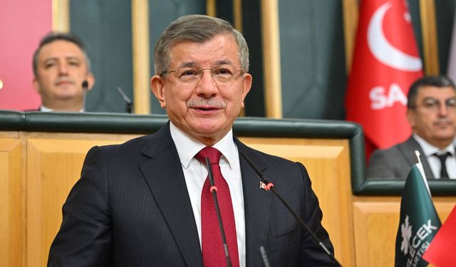 İsrail'le Artan Ticarete Ahmet Davutoğlu'ndan Sert Tepki:''Allah'tan Korkmuyor musunuz?''