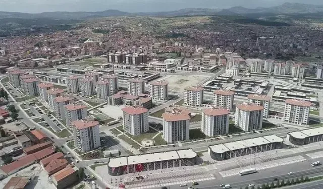 Asgari Ücretli İçin Sadece Hayal! Ev Almak İçin Kaç Yıl Çalışması Gerekiyor?