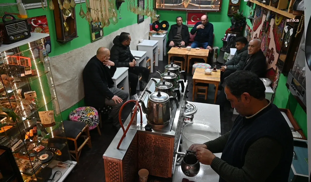 Askıda Ekmek, Kırtasiye, Çorba Derken Sıra Çaya Geldi! Çay-Simit Hesabı Dikiş Tutmuyor...