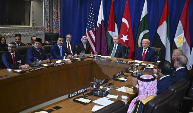 Hala Neyi Bekliyorsunu? Erdoğan ile Trump Gazze Zirvesinde Yan Yana! Trump: ''Gazze'deki Savaşı Bitireceğiz''