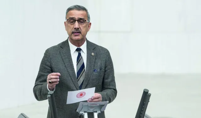 Bütçe Görüşmelerinde Tartışma:Çift Maaşlı Vekil Halinden Memnun Utanmıyorlar Savunuyorlar