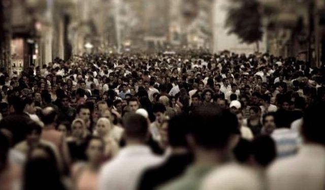 Milli Gelirin Yarısı Zenginlere Gitti: Vatandaşın Payına Açlık Düştü