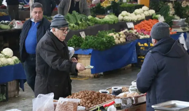 Pastanın Üçte Biri Yüzde 10’un Elinde:En Zengin Yüzde 10 Tek Başına Yüzde 33’ü Aldı