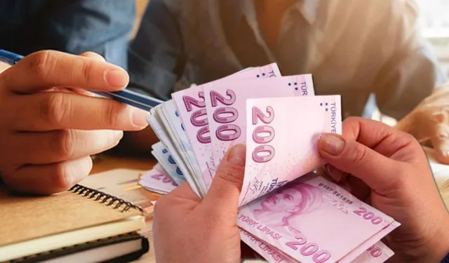 Acı Gerçek Ortaya Çıktı: Ünlü Ekonomist Emekli ve Asgari Ücretlinin Düştüğü Tuzağı Açıkladı