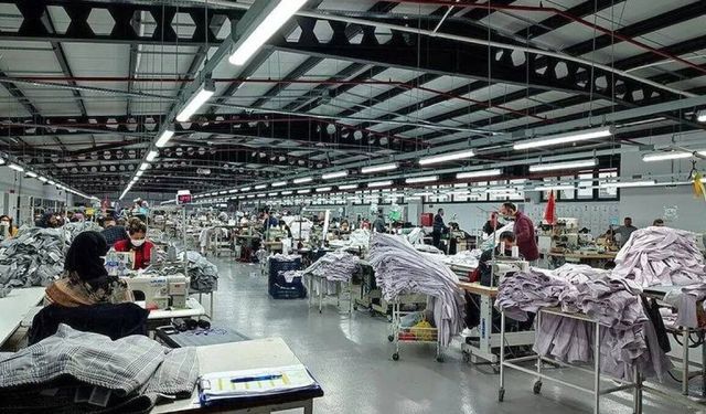 Tekstil Sektörü Alarm Veriyor: 3 Yılda 10 Bin İş Yeri Kapandı, Her 10 Kişiden 3'ü İşsiz