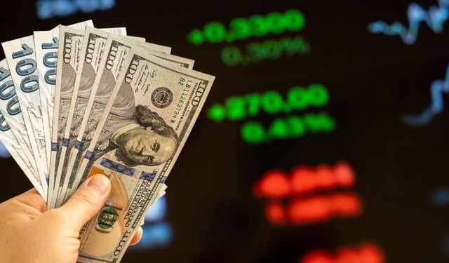 Fitch Raporu Hazırladı Uyarıyı Yaptı: Savaş Türkiye Ekonomisini Etkiledi Dolar Yıl Sonunu Bekliyor