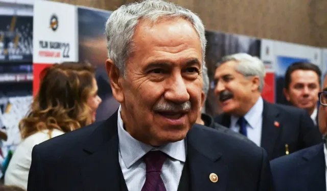 Bülent Arınç: ''Bugün Ahlak Yoksunluğu Yaşıyoruz''