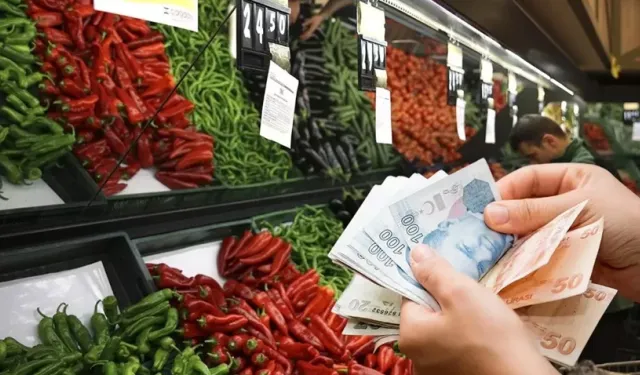 Rafta Fiyat Oyunu: Tarlada 5 Lira, Markette 120 Lira Uzmanlardan Kepenk Kapatma Çağrısı