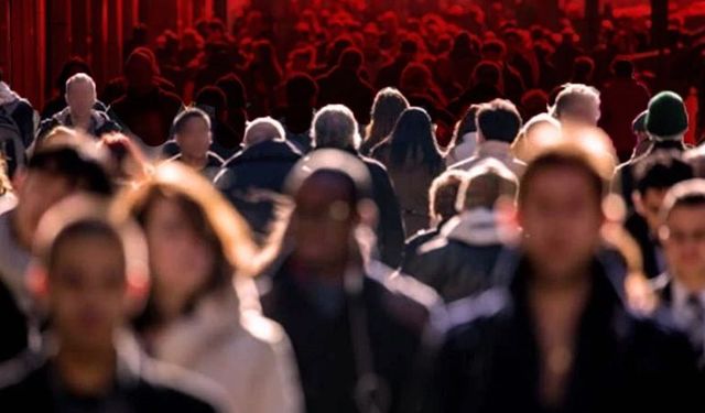 İşsizlikte Alarm Zilleri Son Ses Çalıyor: Kan Kaybı 301 Bin Kişi Sektörden Çekildi