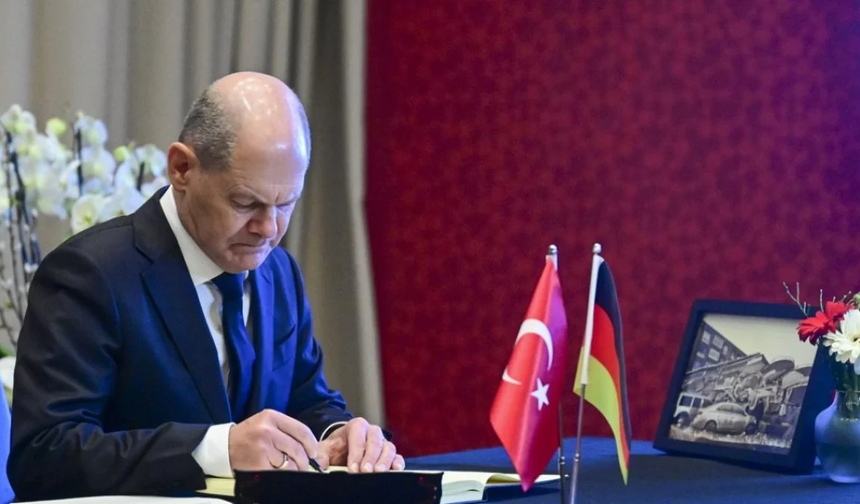 Almanya Türkiye İle Birlikte Yas Tutuyor:Scholz, Her Türlü Desteği Sağlayacağız