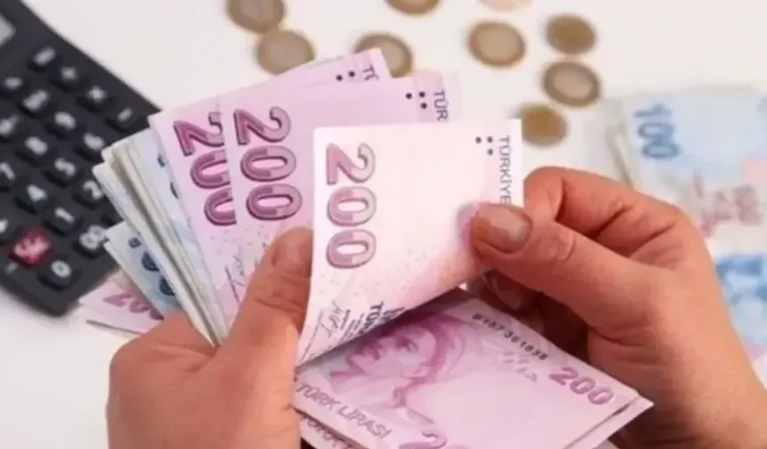 Her Emekli Olan Bir Yıl Önce Emekli Olanın Altında Maaş Alacak