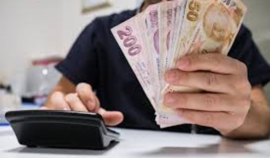 Milyonların Gözü  14.00'e Çevrildi: Asgari Ücret İçin Net Rakamlar Belli Oldu