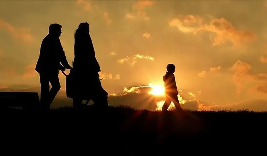 Türkiye’nin Aile Yapısı Dönüşüyor: Her 5 Haneden Biri Artık 'Tek Kişilik'