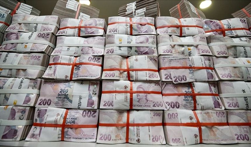 Bütçede Nisan Şoku: Açık İkiye Katlandı, Harcama Kalemleri Kontrolden Çıktı, Ocak-Nisan Bütçe Açığı 758.8 Milyar TL