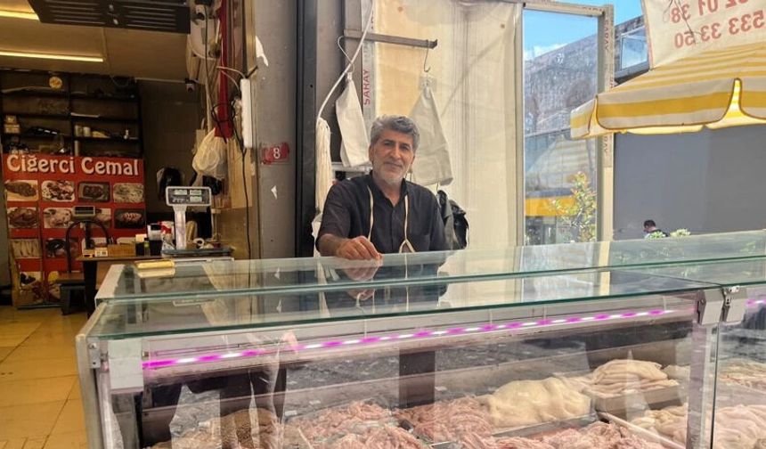 Türk Milleti Ne Hallere Düştü:''Eti Yemeklere Koku Versin Diye Kullanıyoruz, Ürünler Tane Olarak Alınıyor''